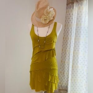 NEW YORK & COMPANY   XS yellow/gold short maxi dress